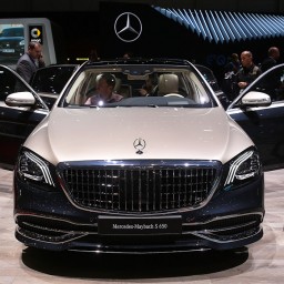 Mercedes-Benz W 221, Mercedes-Maybach